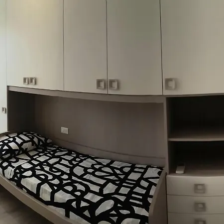 Sette Lecci Apartment